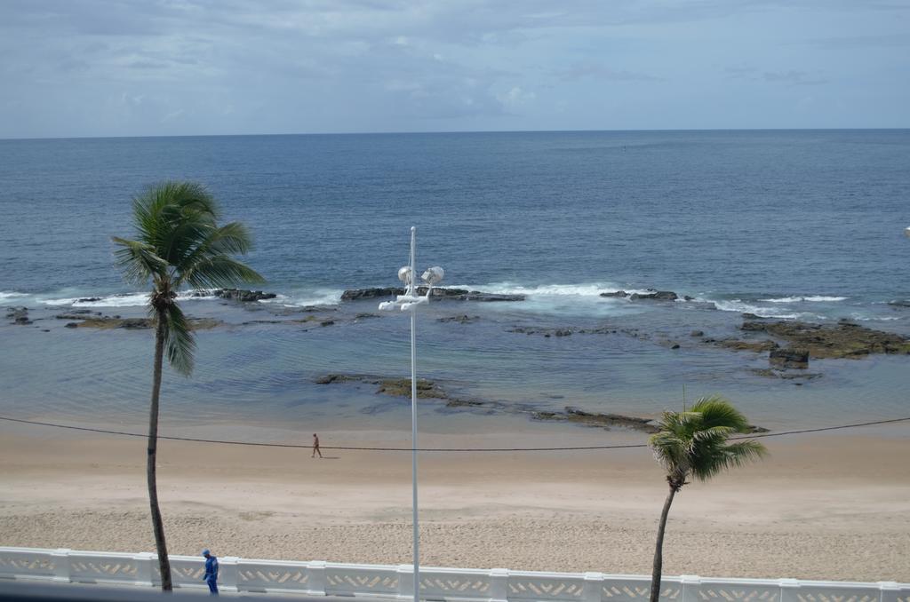 Apart-Hotel Na Praia Do Farol Da Barra Salvador Extérieur photo